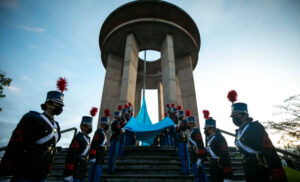Honduras celebra el Día de La Bandera Nacional
