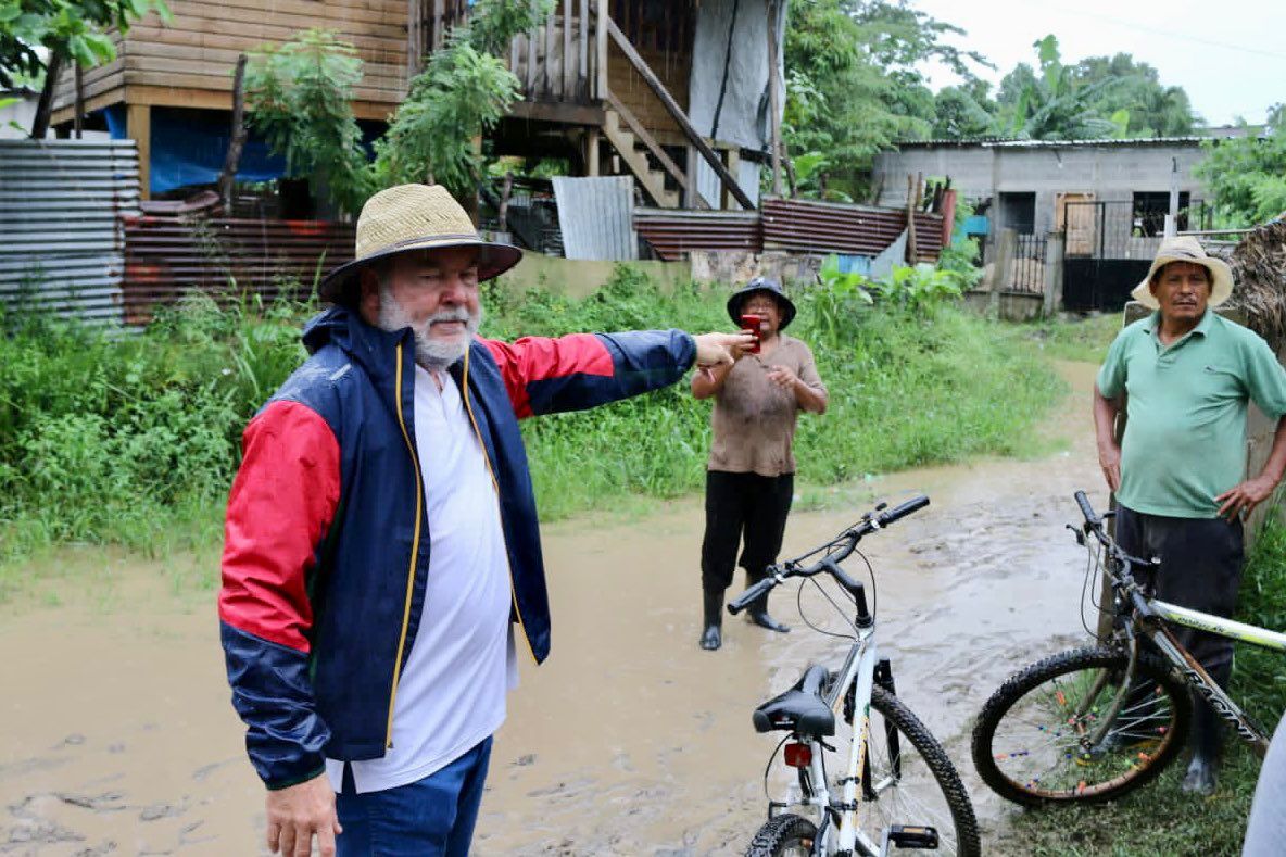 Roberto Contreras