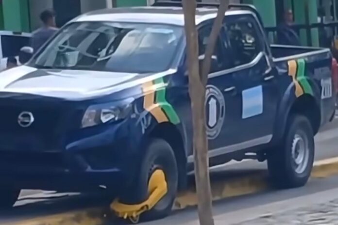 Carros mal estacionados SPS